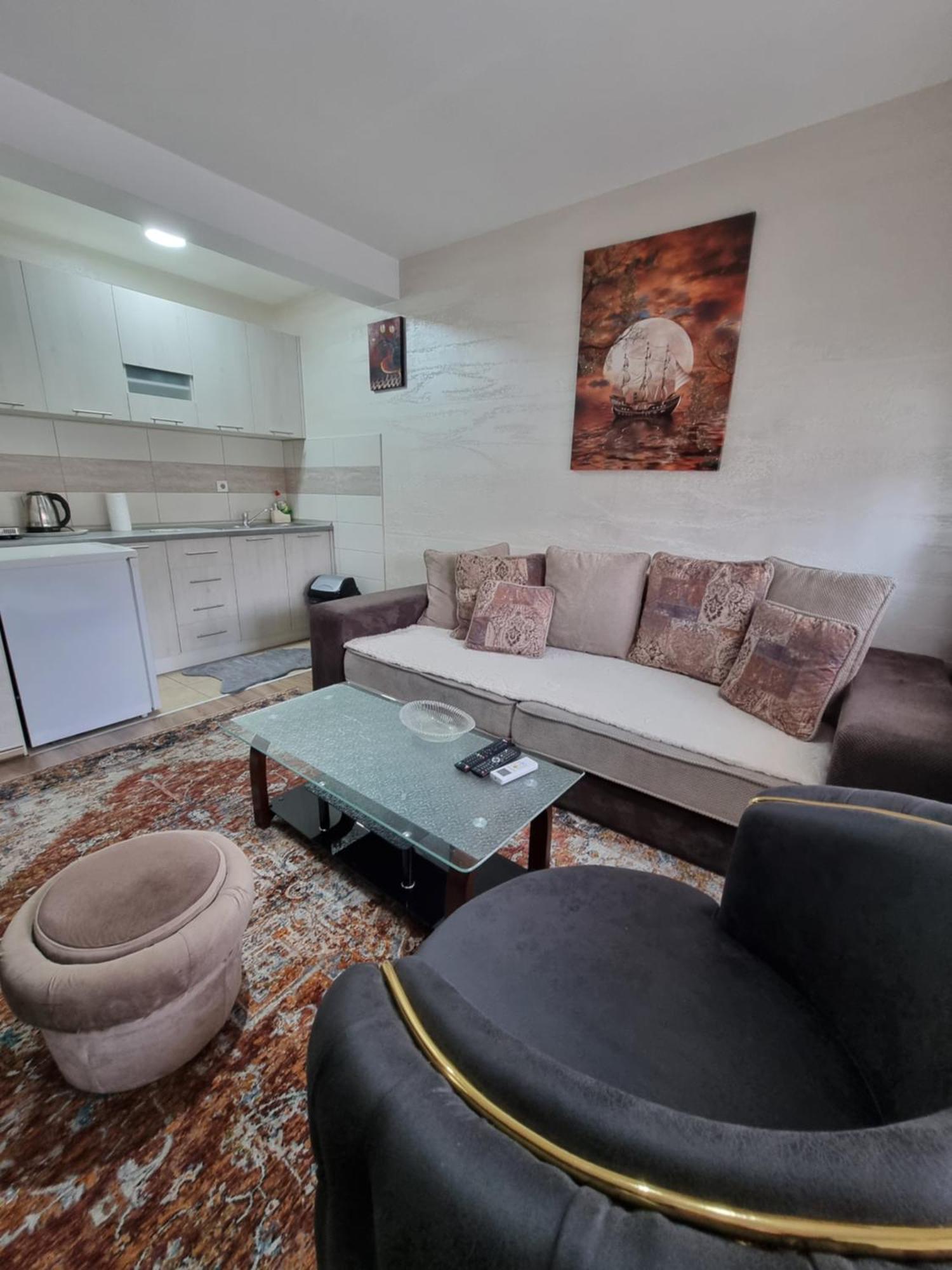 נובי פאזאר Avio Apartmani 2018 מראה חיצוני תמונה