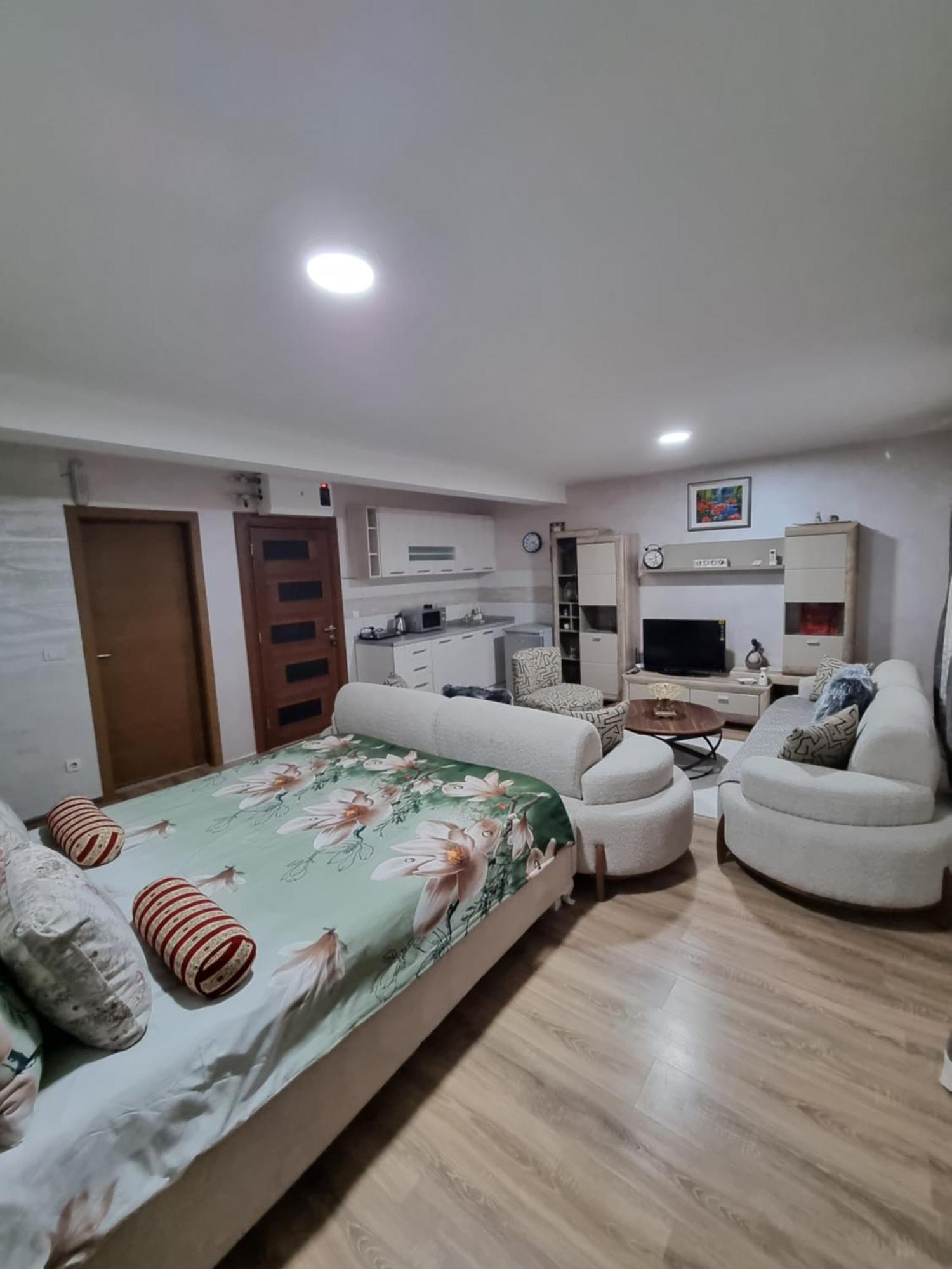 נובי פאזאר Avio Apartmani 2018 מראה חיצוני תמונה