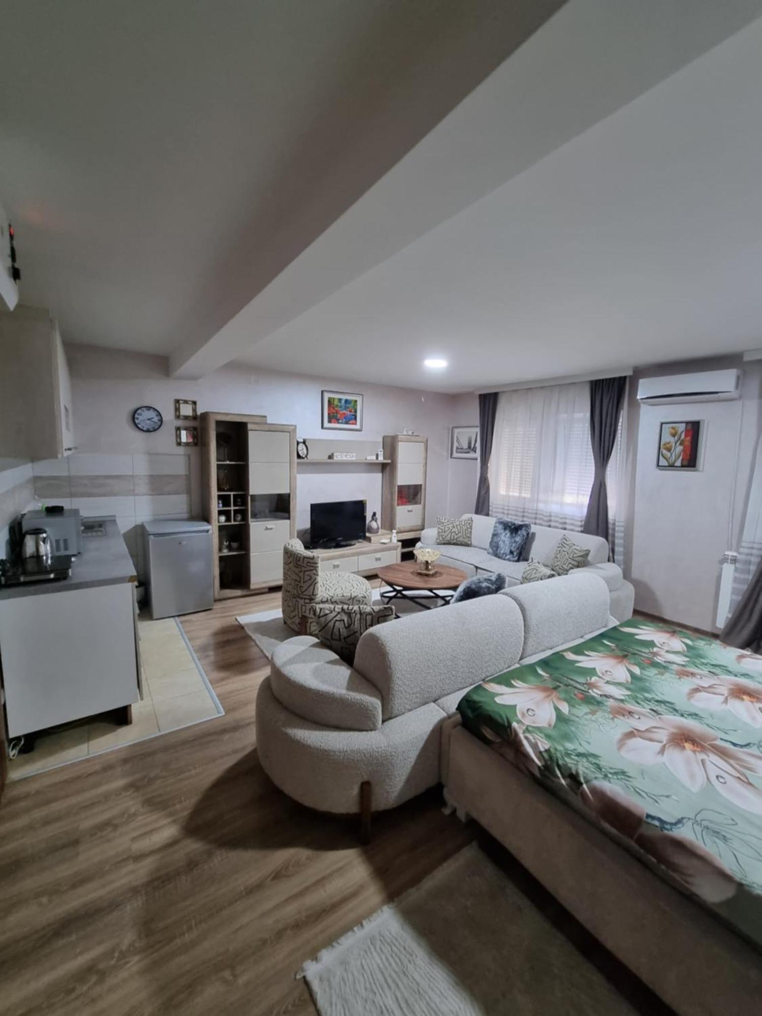 נובי פאזאר Avio Apartmani 2018 מראה חיצוני תמונה